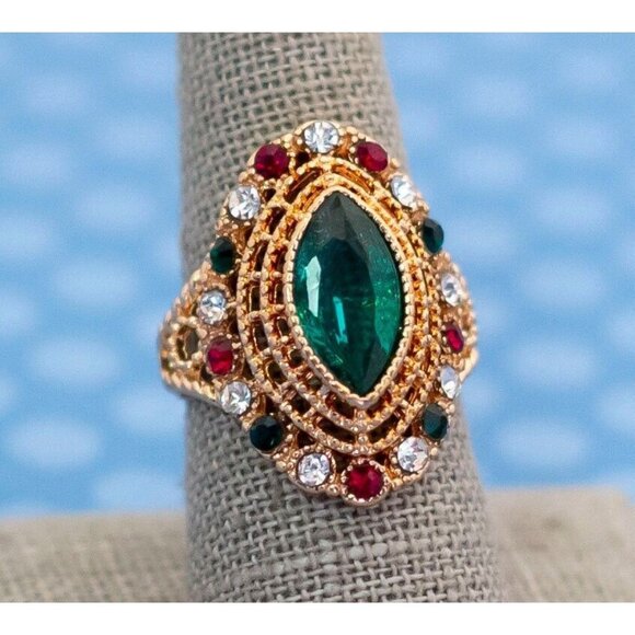 Vintage Royal Emerald's Eye Ring Size 8 1/2 - M21 - Picture 1 of 3